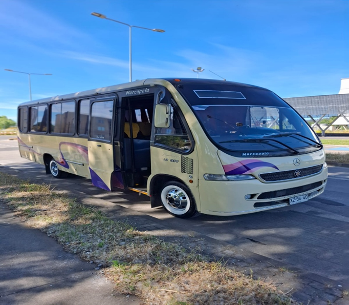 Taxi Bus Mercedes-Benz 2005