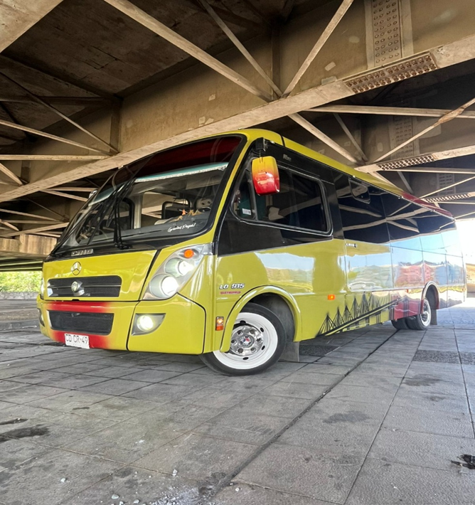 Taxi Bus Mercedes-Benz 2009